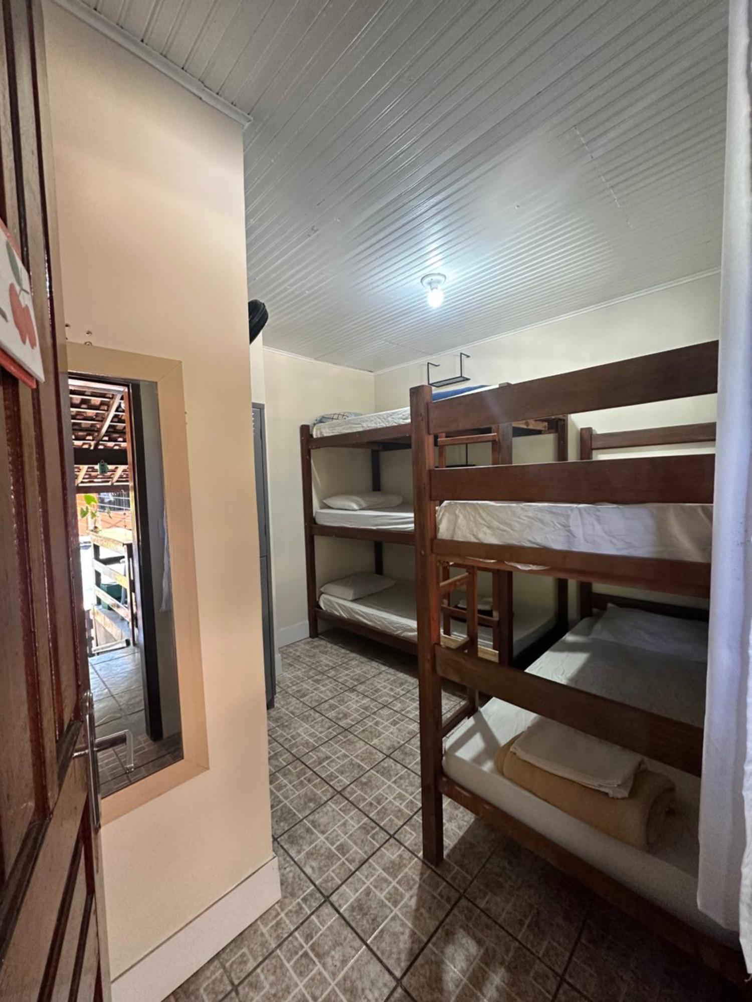 Mahalo Hostel Илья-Гранди Экстерьер фото